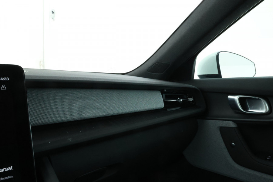 Polestar 2 Standard Range Single Motor 64kWh Digital Dash, Adaptive Cruise Control, Pilot Assist