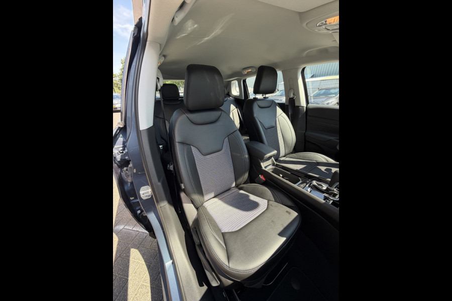 Jeep Compass 4xe 190 Plug-in Hybrid Electric Altitude (Elektrische Klep - Keyless Entry - LED - Automatische Airco - Camera - Navigatie - App