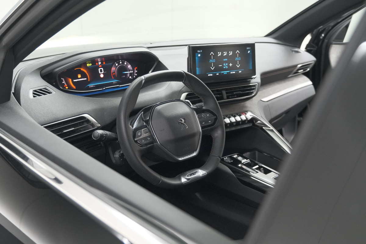 Peugeot 3008 PureTech 130 EAT8 GT | Camera | Dodehoekdetectie | Adaptieve Cruise Control