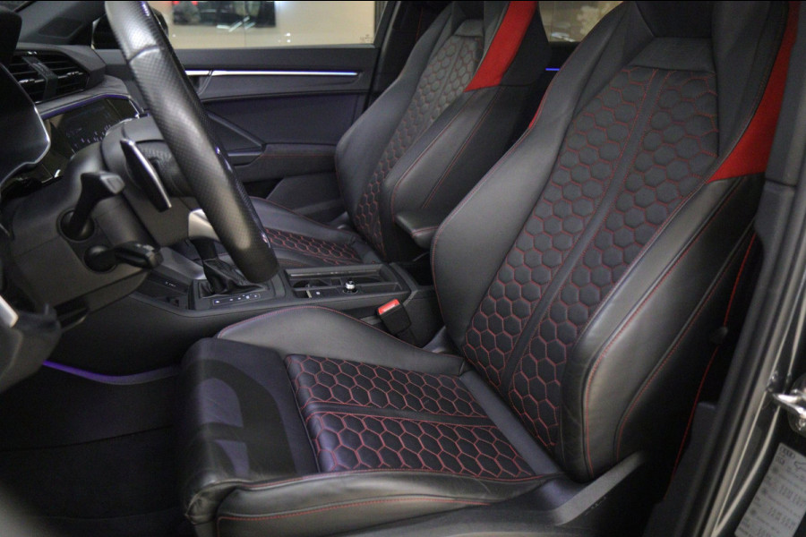 Audi RS Q3 Sportback TFSI Pano/360Cam/Carplay/RSStoelen/Blindspot/BOMVOL