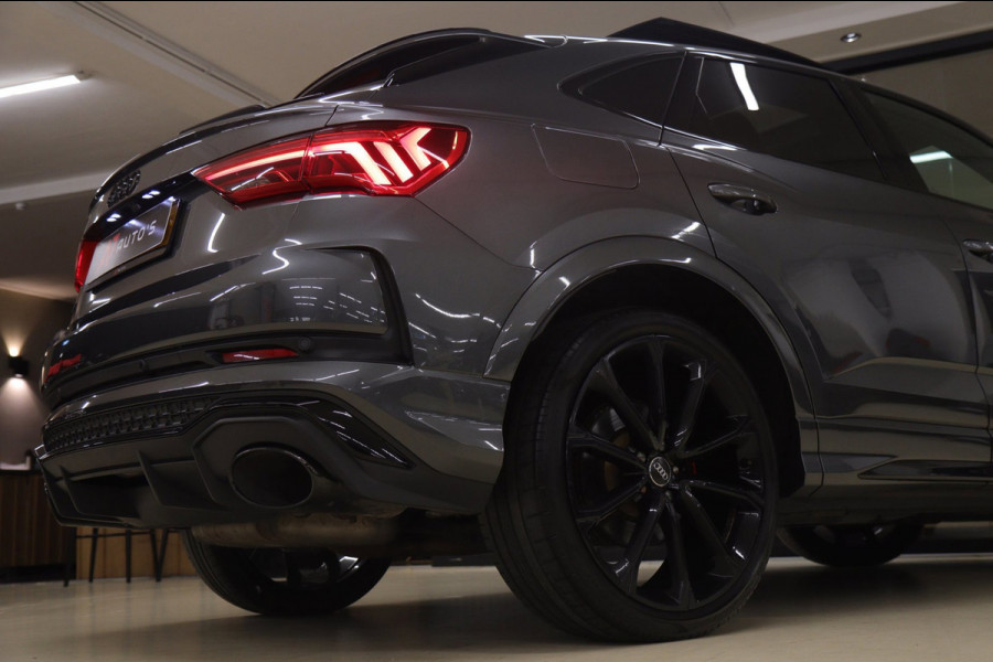 Audi RS Q3 Sportback TFSI Pano/360Cam/Carplay/RSStoelen/Blindspot/BOMVOL