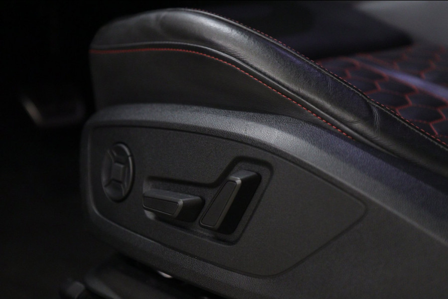 Audi RS Q3 Sportback TFSI Pano/360Cam/Carplay/RSStoelen/Blindspot/BOMVOL