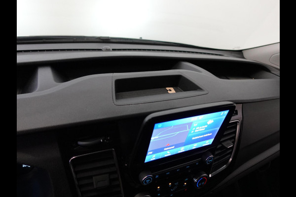 Ford Transit Custom 320 2.0 TDCI L2H1 Sport 170PK Automaat Airco Cruise Control Bluetooth Navi Trekhaak