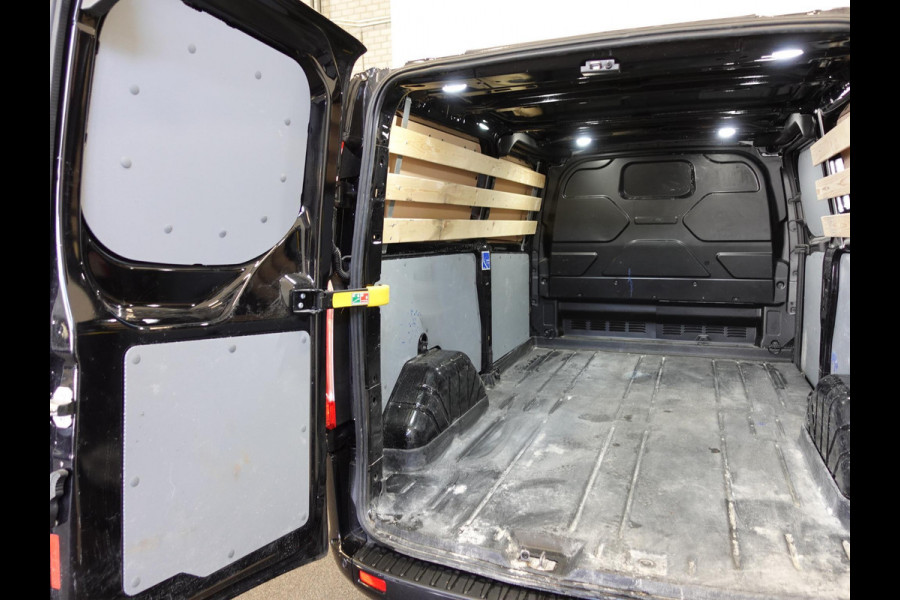 Ford Transit Custom 320 2.0 TDCI L2H1 Sport 170PK Automaat Airco Cruise Control Bluetooth Navi Trekhaak