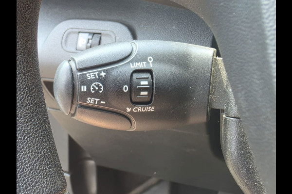Peugeot Partner 1.5 BlueHDI Premium / 1e EIGENAAR / CAMERA / CRUISE / NAVI