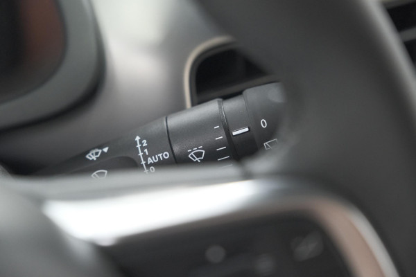 Jeep Avenger Turbo 100 Summit | Camera | Dodehoekdetectie | Adaptieve Cruise Control | Apple Carplay