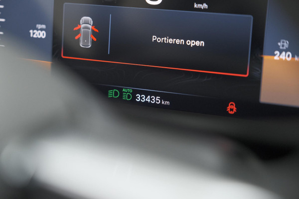 Jeep Avenger Turbo 100 Summit | Camera | Dodehoekdetectie | Adaptieve Cruise Control | Apple Carplay
