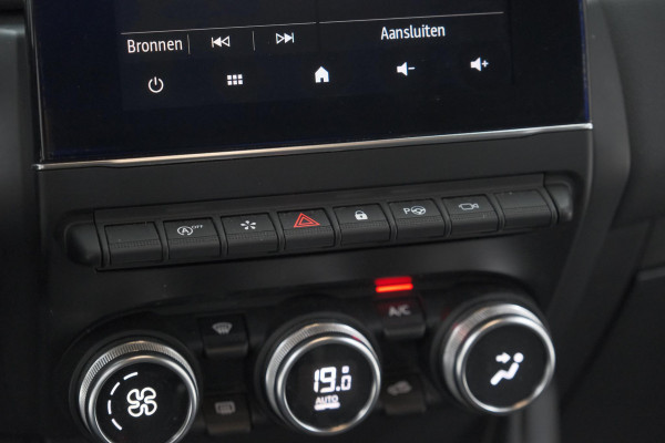 Renault Captur TCe 130 EDC Intens | Trekhaak | 360 Camera | Dodehoekdetectie | Groot Infotainmentscherm
