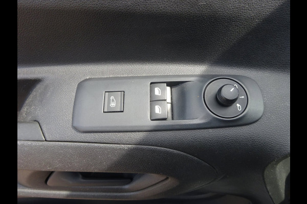 Peugeot Partner 1.2 PureTech Pro BENZINE BPM VRIJ AIRCO NAVI CRUISE CONTROL PDC SCHUIFDEUR