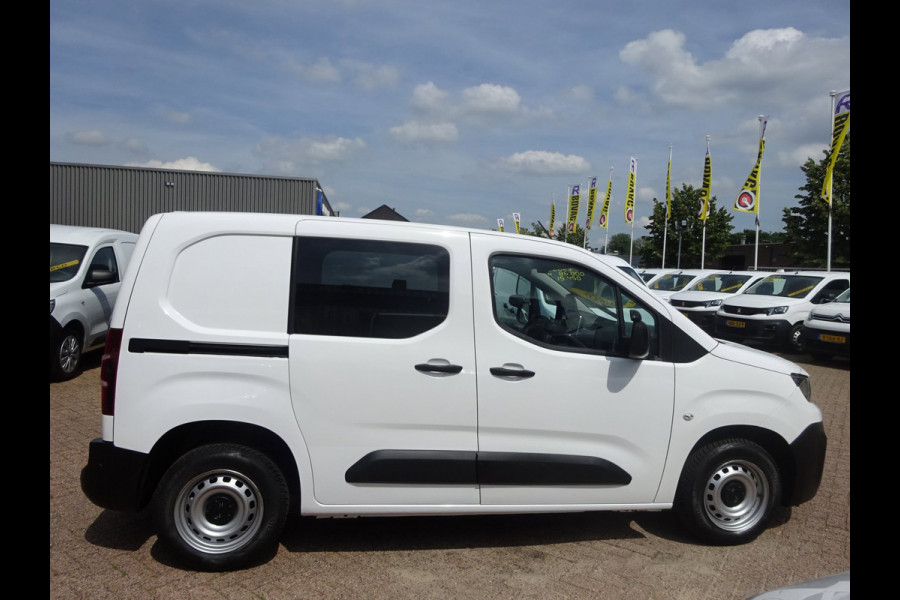 Peugeot Partner 1.2 PureTech Pro BENZINE BPM VRIJ AIRCO NAVI CRUISE CONTROL PDC SCHUIFDEUR