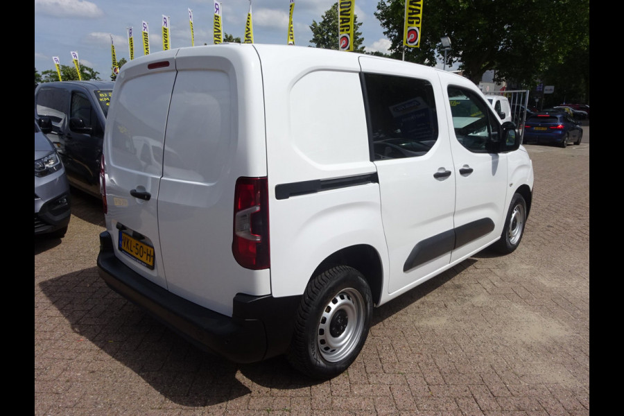 Peugeot Partner 1.2 PureTech Pro BENZINE BPM VRIJ AIRCO NAVI CRUISE CONTROL PDC SCHUIFDEUR