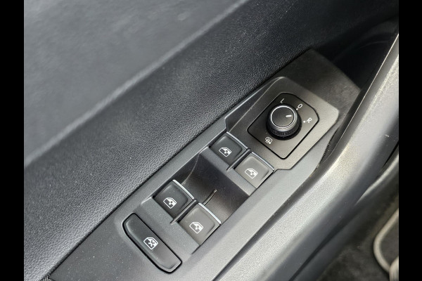 Volkswagen Polo 1.0 TSI Comfortline Business Adaptive cruise control | Navigatie | App-connect | Regen-lichtsensor | Bluetooth | Multifunctioneel stuur | Nieuwstaat!