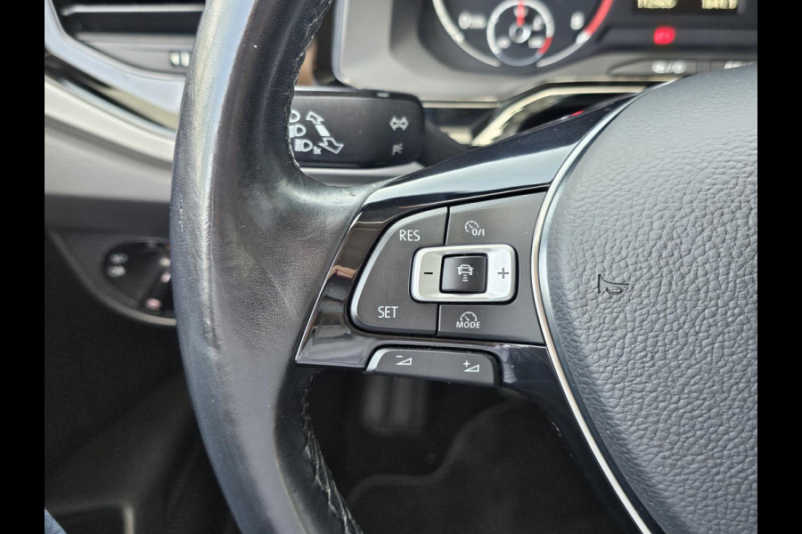 Volkswagen Polo 1.0 TSI Comfortline Business Adaptive cruise control | Navigatie | App-connect | Regen-lichtsensor | Bluetooth | Multifunctioneel stuur | Nieuwstaat!