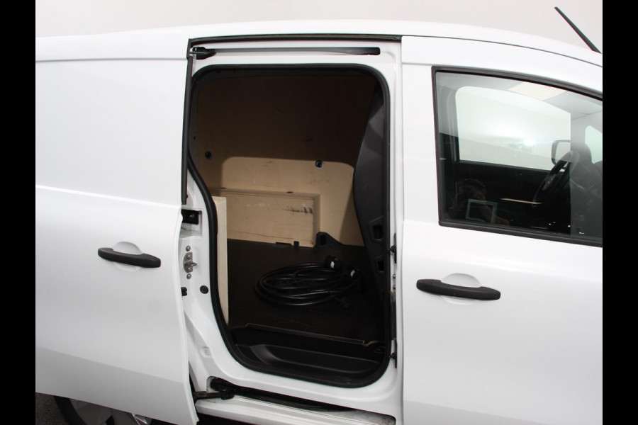 Nissan Townstar Acenta L1 45 kWh Automaat Airco Cruise control bluetooth Radio Elektrische ramen Schuifdeur