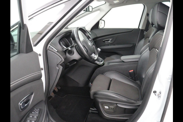 Renault Scénic 1.3 TCe Bose | Carplay | Camera | Trekhaak | Navigatie | LED | LM | Half Leer | Climate controle | Cruise control |  Massagestoel