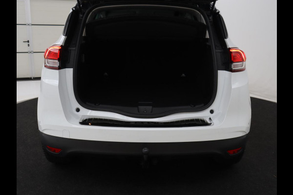 Renault Scénic 1.3 TCe Bose | Carplay | Camera | Trekhaak | Navigatie | LED | LM | Half Leer | Climate controle | Cruise control |  Massagestoel