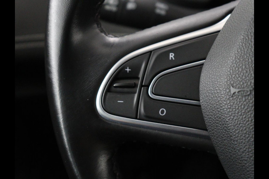 Renault Scénic 1.3 TCe Bose | Carplay | Camera | Trekhaak | Navigatie | LED | LM | Half Leer | Climate controle | Cruise control |  Massagestoel