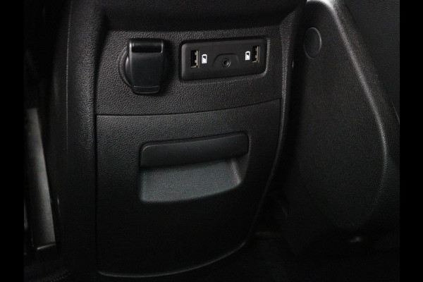 Renault Scénic 1.3 TCe Bose | Carplay | Camera | Trekhaak | Navigatie | LED | LM | Half Leer | Climate controle | Cruise control |  Massagestoel