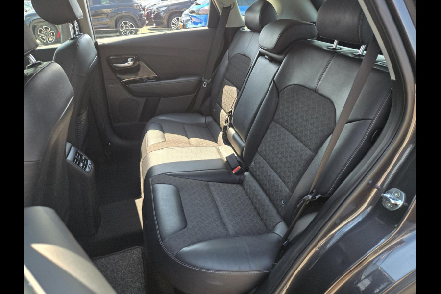 Kia Niro 1.6 GDi Hybrid DynamicLine NL-AUTO |TREKHAAK | NAVI |SCHUIFDAK