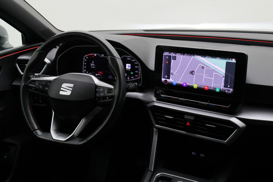 Seat Leon Sportstourer 1.0 eTSI FR Business Intense Eerste Eigenaar, Virtual Cockpit, ACC, Camera, Apple Carplay, LED, 18''