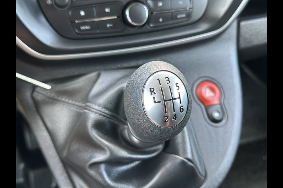 Renault Kangoo 1.5 dCi E6 / L1H1 / 1e EIGENAAR / TREKHAAK / NAVI / CRUISE / AIRCO / ACHTERDEUREN MET RUIT