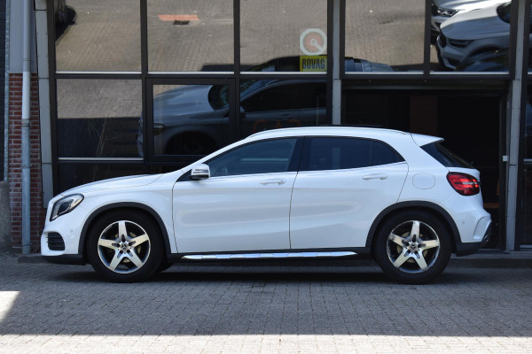 Mercedes-Benz GLA 180 Business Solution AMG Pano Stoelvw