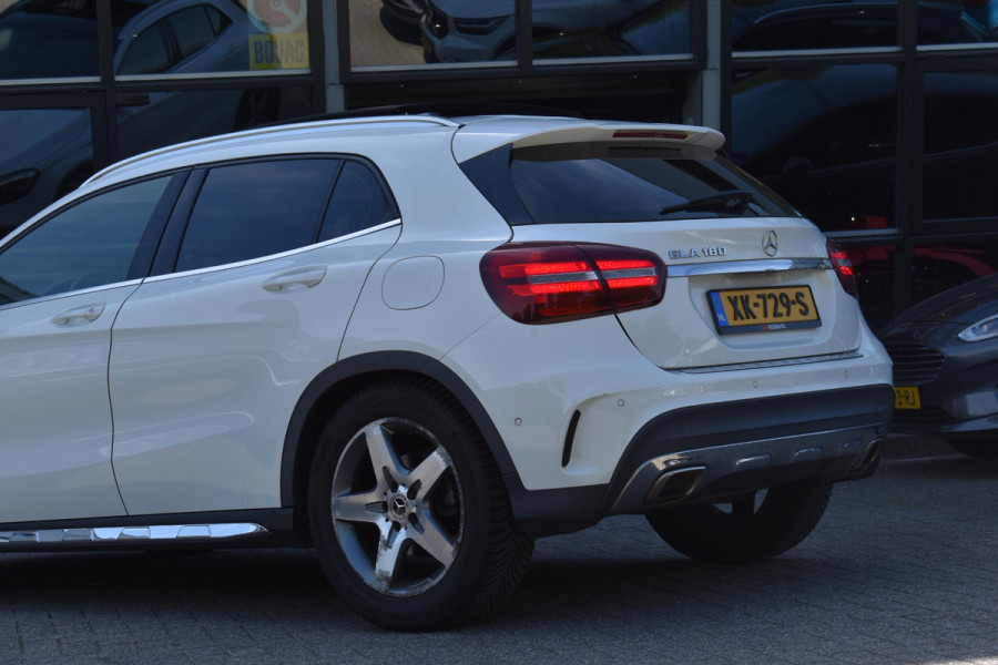 Mercedes-Benz GLA 180 Business Solution AMG Pano Stoelvw