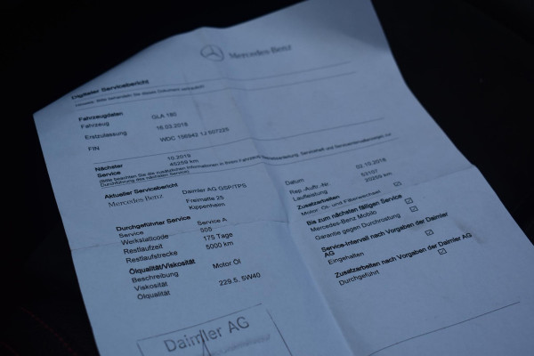 Mercedes-Benz GLA 180 Business Solution AMG Pano Stoelvw