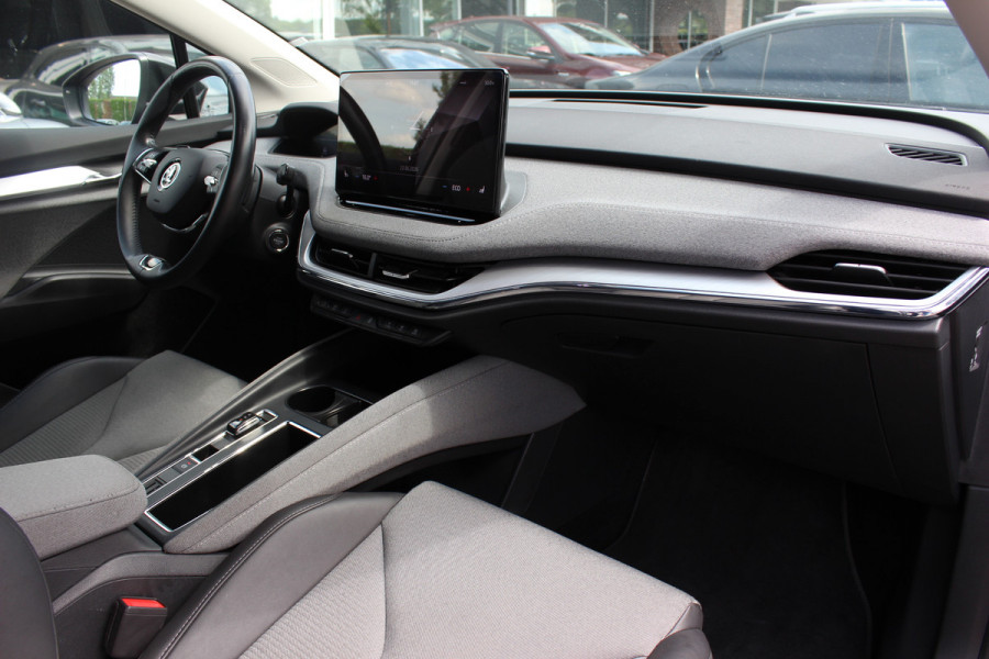 Škoda ENYAQ iV 80 Limited Edition / SOH 93,3% / Camera / Warmtepomp / CarPlay / Keyless / 19'' / Dodehoek / Stoel+Stuurverwarming / DAB / ACC