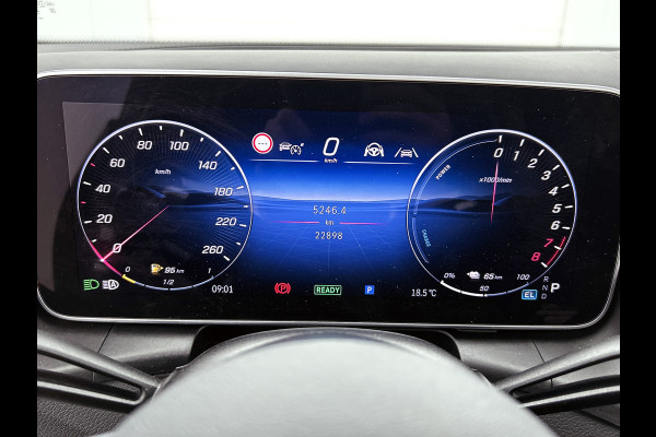 Mercedes-Benz GLC Coupé 300 e 4MATIC AMG Plug-In Hybride multispaaks lichtymetalen velgen | Navigatie | Treeplanken | Parking support met camera | Inclusief 24 maanden MB Certified garantie voor Europa.
