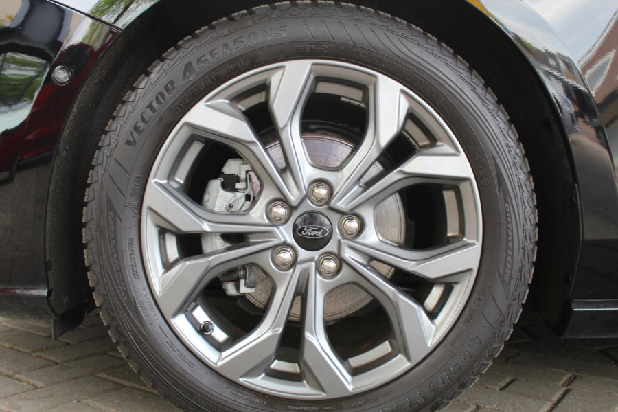 Ford FOCUS Wagon 1.0 EcoBoost Hybrid ST Line X | Trekhaak | BLIS | Winterpack | Adaptieve cruise