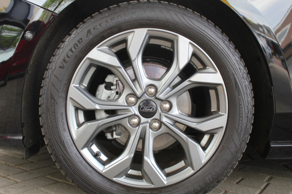 Ford FOCUS Wagon 1.0 EcoBoost Hybrid ST Line X | Trekhaak | BLIS | Winterpack | Adaptieve cruise
