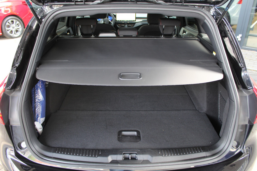 Ford FOCUS Wagon 1.0 EcoBoost Hybrid ST Line X | Trekhaak | BLIS | Winterpack | Adaptieve cruise