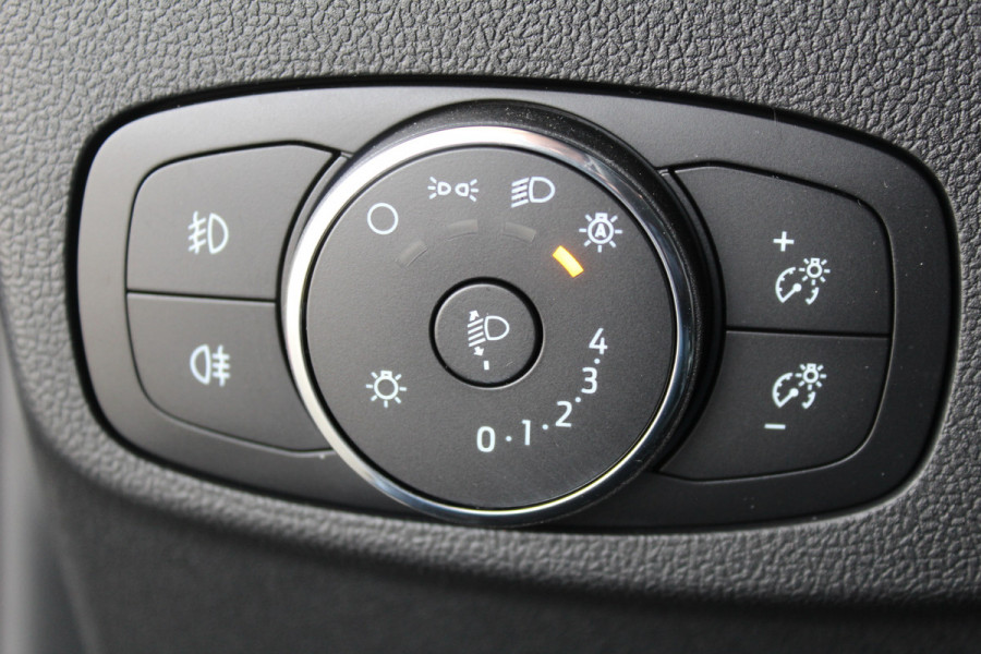Ford FOCUS Wagon 1.0 EcoBoost Hybrid ST Line X | Trekhaak | BLIS | Winterpack | Adaptieve cruise