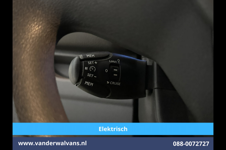 Opel Vivaro-e 136pk Automaat L2H1 50 kWh Elektrisch Airco | Camera | Navigatie | Apple Carplay Android Auto, Cruisecontrol, Parkeersensoren, Trekhaak, Bijrijdersbank