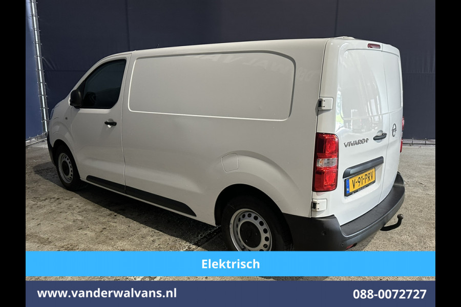 Opel Vivaro-e 136pk Automaat L2H1 50 kWh Elektrisch Airco | Camera | Navigatie | Apple Carplay Android Auto, Cruisecontrol, Parkeersensoren, Trekhaak, Bijrijdersbank