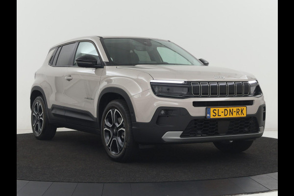 Jeep Avenger Avenger 54 kWh | SOH 97,6% | 3 Fase | Carplay | Adaptive cruise | Camera | Half leer | LM | LED | Climate control | Parkeersensoren