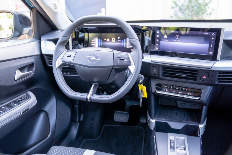 Opel Frontera Electric GS 44 kWh|Prijs incl. 12 mnd garantie|PDC Camera DAB Carplay LMV Blind spot NAV Bluetooth