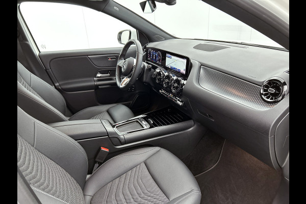 Mercedes-Benz GLA 250 e Plug-In Hybride Inclusief 24 maanden MB Certified garantie voor Europa.