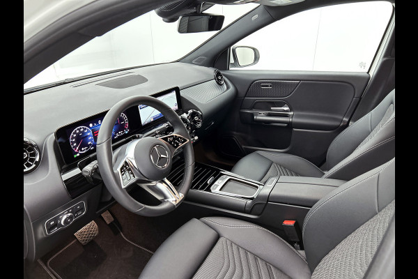 Mercedes-Benz GLA 250 e Plug-In Hybride Inclusief 24 maanden MB Certified garantie voor Europa.