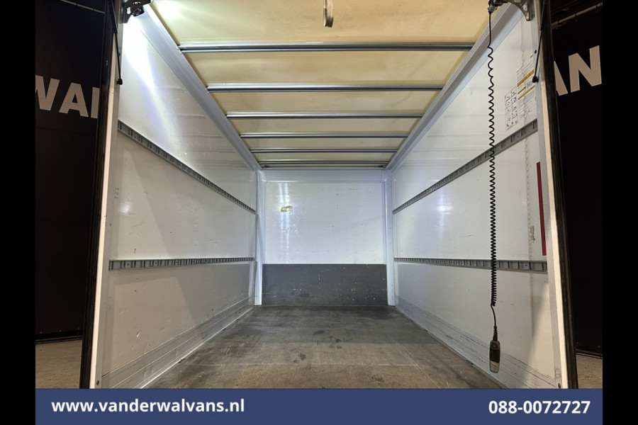 Peugeot Boxer 2.2 BlueHDi 141pk Bakwagen 436cm Lang Laadklep Euro6 Airco | Camera | Cruisecontrol | 1085kg laadvermogen Bijrijdersbank.