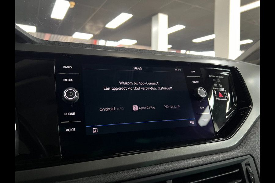 Volkswagen Polo 1.0 Comfortline | Parkeer| Carplay