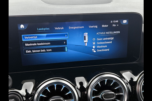 Mercedes-Benz GLA 250 e Business AMG Plug-In Hybride 5 spaaks lichtmetalen velgen | MBUX wide screen| Navigatie | elect bed. voorstoelen met memory | Trekhaak | parking support met camera | Inclusief 24 maanden Mercedes-Benz Certified garantie voor Europa.