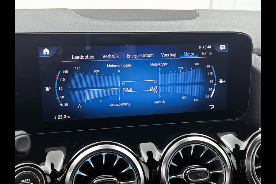 Mercedes-Benz GLA 250 e Business AMG Plug-In Hybride 5 spaaks lichtmetalen velgen | MBUX wide screen| Navigatie | elect bed. voorstoelen met memory | Trekhaak | parking support met camera | Inclusief 24 maanden Mercedes-Benz Certified garantie voor Europa.