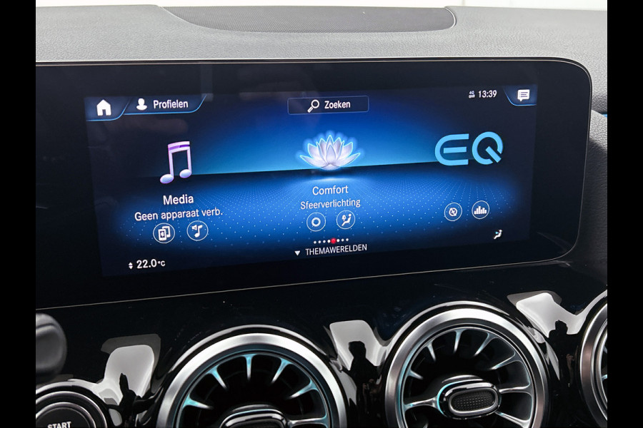 Mercedes-Benz GLA 250 e Business AMG Plug-In Hybride 5 spaaks lichtmetalen velgen | MBUX wide screen| Navigatie | elect bed. voorstoelen met memory | Trekhaak | parking support met camera | Inclusief 24 maanden Mercedes-Benz Certified garantie voor Europa.