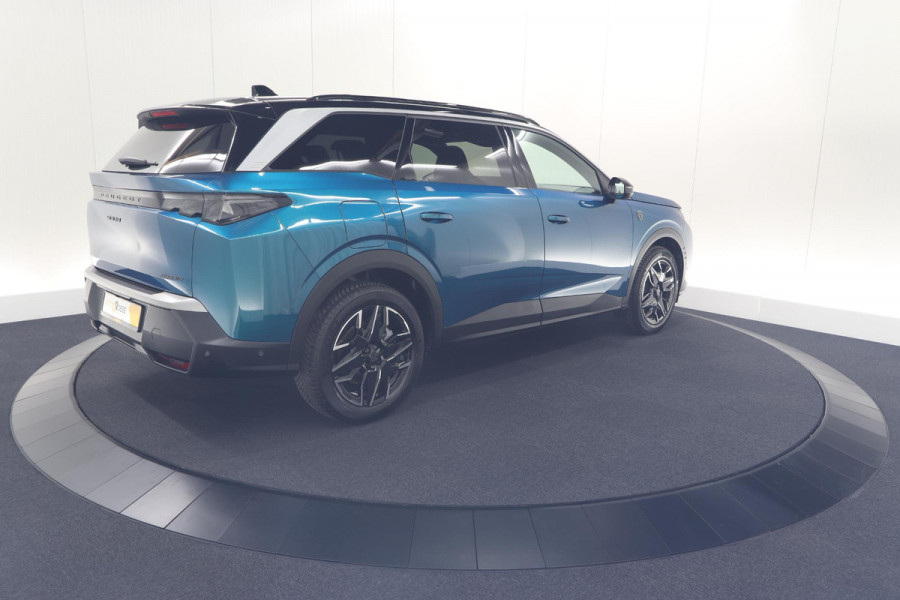 Peugeot 5008 1.2 Hybrid 136 GT 7p | 360 Camera | Panoramadak | Elektrische Kofferklep | Winterpakket