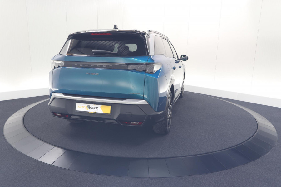 Peugeot 5008 1.2 Hybrid 136 GT 7p | 360 Camera | Panoramadak | Elektrische Kofferklep | Winterpakket