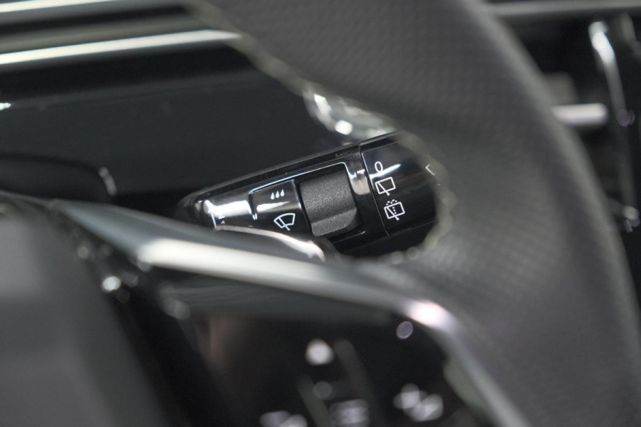 Peugeot 5008 1.2 Hybrid 136 GT 7p | 360 Camera | Panoramadak | Elektrische Kofferklep | Winterpakket