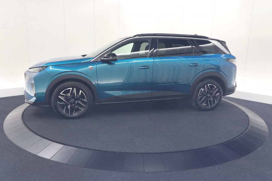 Peugeot 5008 1.2 Hybrid 136 GT 7p | 360 Camera | Panoramadak | Elektrische Kofferklep | Winterpakket