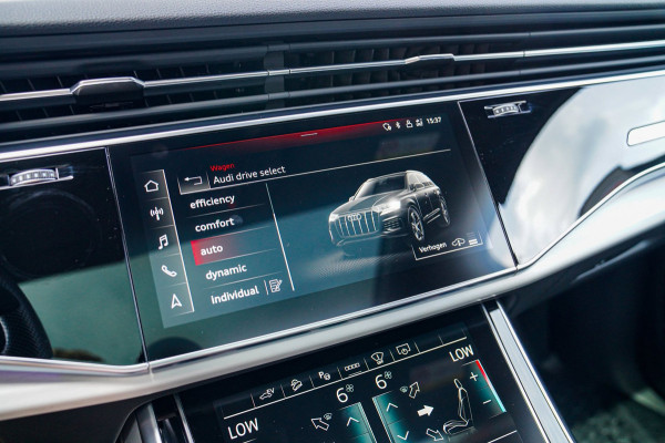 Audi Q7 55 TFSI e quattro Pro Line S | Panorama | Adaptieve Cruise Control | Lane Assist | Bang&Olufsen | RS Zetels | Trekhaak |